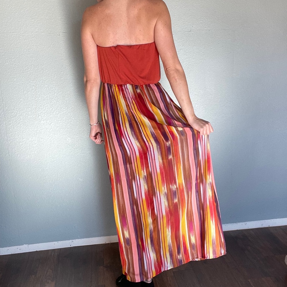 Colorful Strapless Maxi - Picture 4 of 9